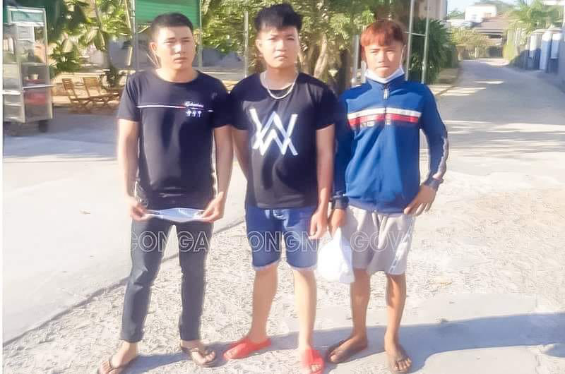 Đồng Nai: Bắt 3 kẻ dùng ná bắn bể kính hàng loạt xe khách trên quốc lộ