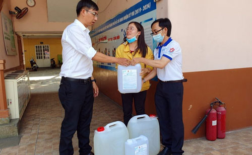 Hỗ trợ doanh nghiệp phòng chống dịch bệnh