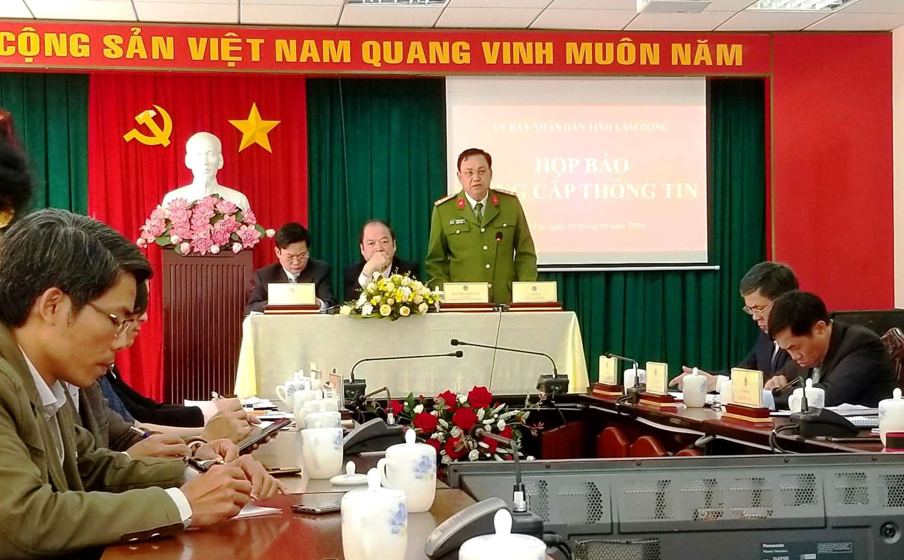 C&ograve;n 73 người Trung Quốc đang lưu tr&uacute; tại TP Đ&agrave; Lạt - Ảnh 1.