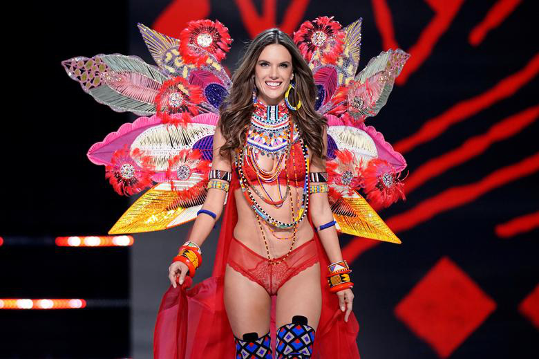 X&ocirc;n xao b&ecirc; bối t&igrave;nh dục của h&atilde;ng nội y Victorias Secret - Ảnh 4.