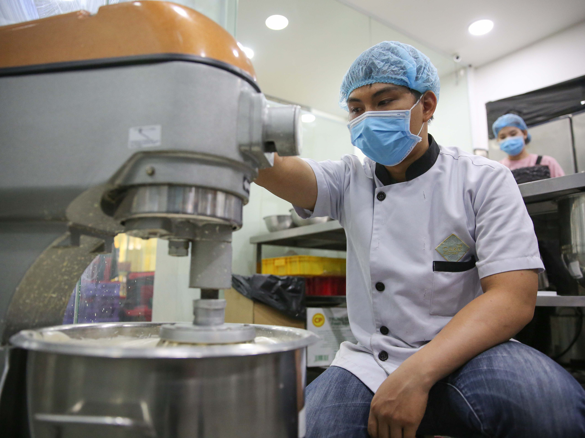B&aacute;nh hũ v&agrave;ng gi&aacute; bạc triệu trong ng&agrave;y v&iacute;a Thần T&agrave;i  - Ảnh 9.