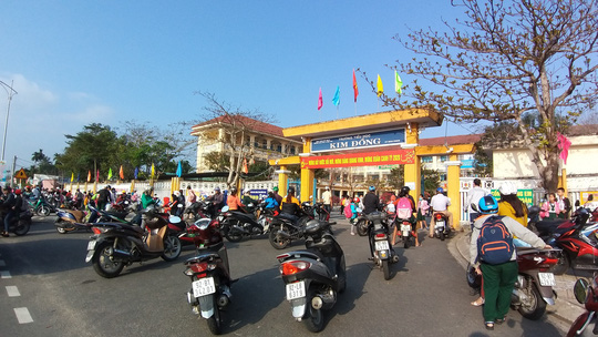 Đà Nẵng- Quảng Nam: Cho học sinh nghỉ học để phòng dịch do virus corona - Ảnh 2.