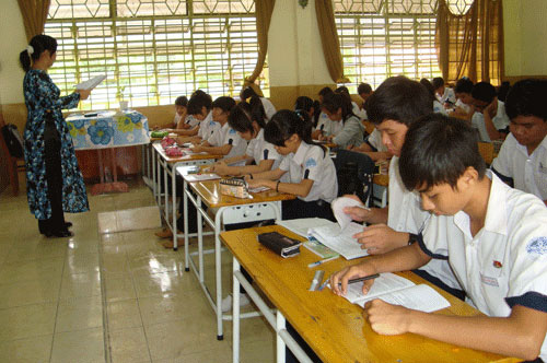 Bình Dương cho học sinh nghỉ 6 ngày để phòng tránh dịch - Ảnh 1.