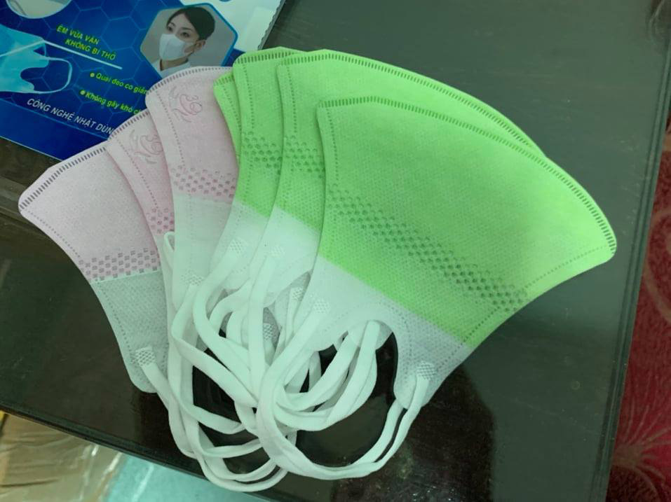 Ph&aacute;t hiện cơ sở bu&ocirc;n b&aacute;n h&agrave;ng ng&agrave;n khẩu trang cao cấp 3D Mask v&agrave; nước rửa tay kh&ocirc;ng r&otilde; nguồn gốc - Ảnh 2.