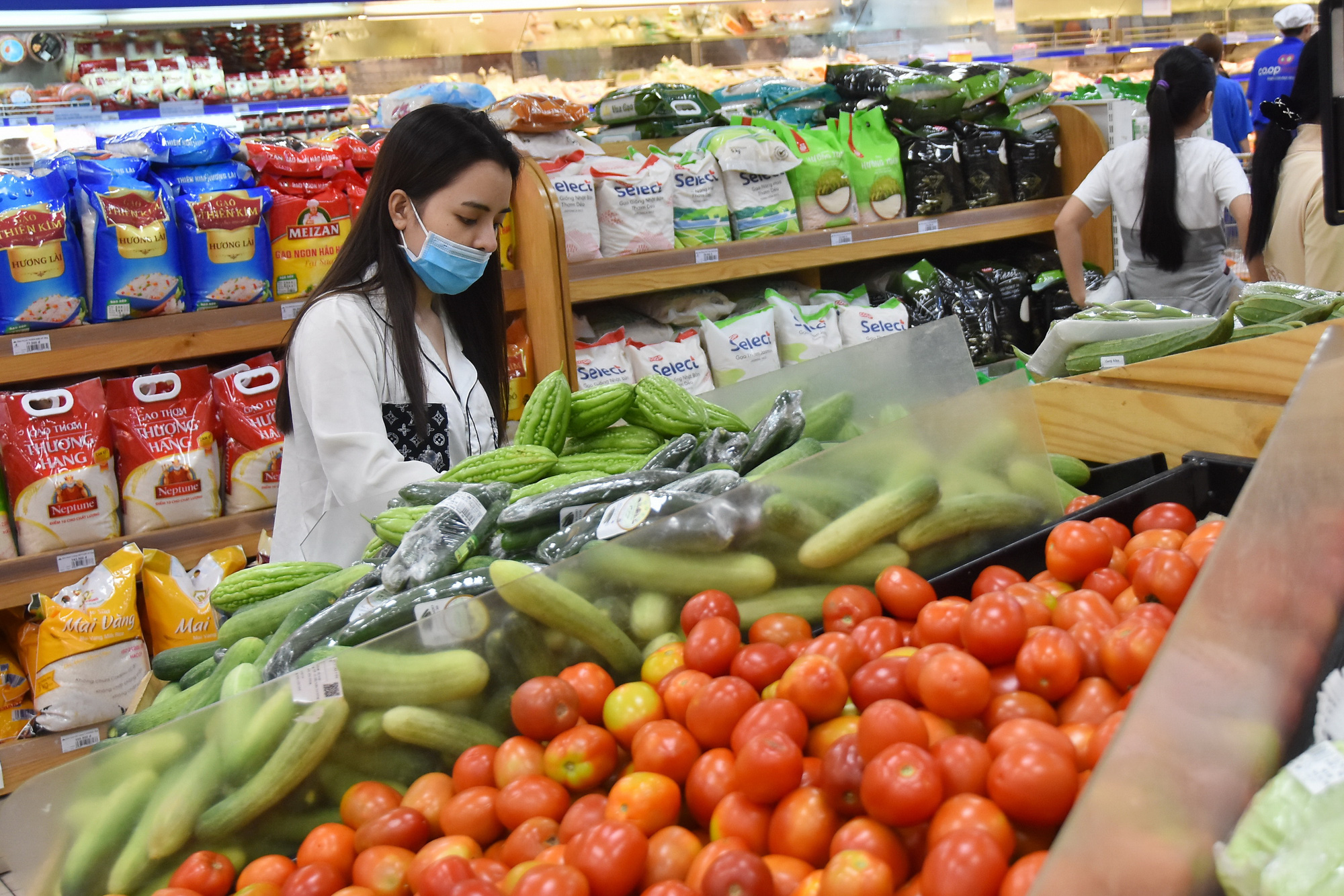 Không lo thiếu thực phẩm thiết yếu trong mùa dịch corona