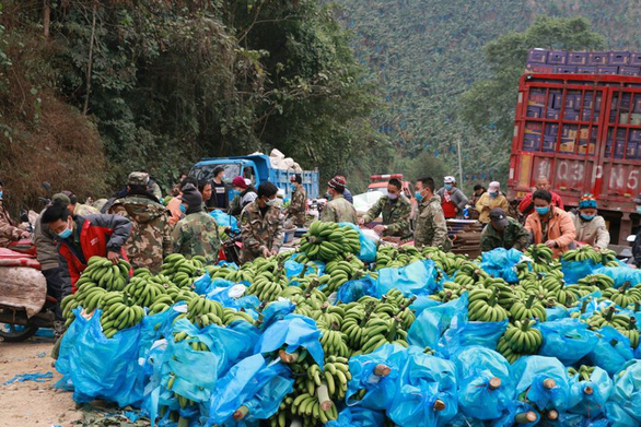 "Bát phương chi viện" cho Vũ Hán