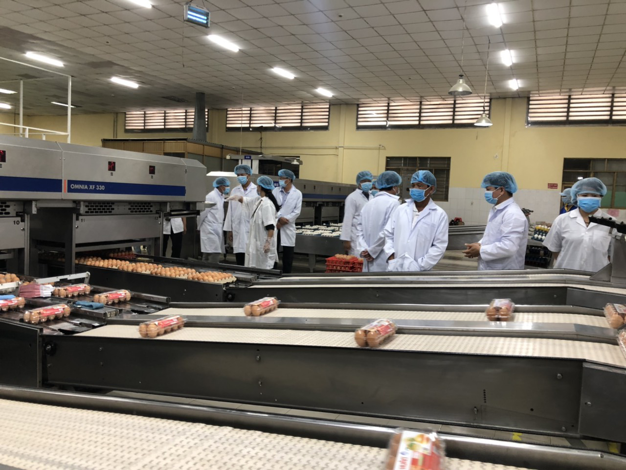 Bí thư Tỉnh ủy Đồng Tháp dẫn đoàn nông dân lên TP HCM tìm nơi tiêu thụ trứng vịt