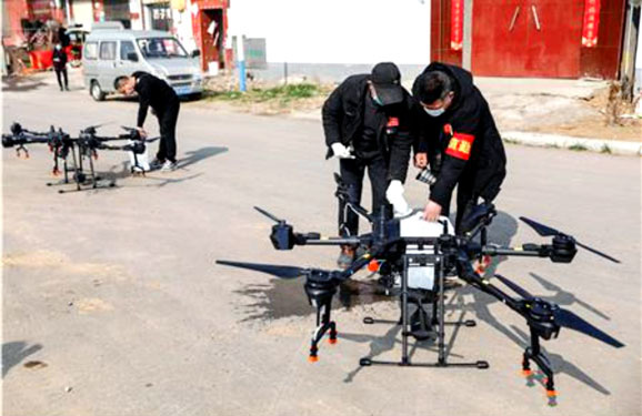 Chống nCoV bằng c&ocirc;ng nghệ cao - Ảnh 1.