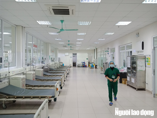 V&agrave;o tuyến đầu điều trị 4 bệnh nh&acirc;n dương t&iacute;nh virus corona - Ảnh 8.