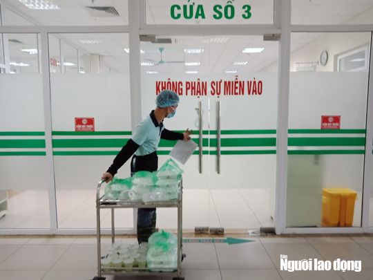 V&agrave;o tuyến đầu điều trị 4 bệnh nh&acirc;n dương t&iacute;nh virus corona - Ảnh 10.