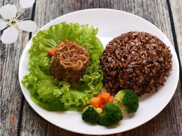 Thực đơn giảm cân 7 ngày với trái cây và rau sau tết