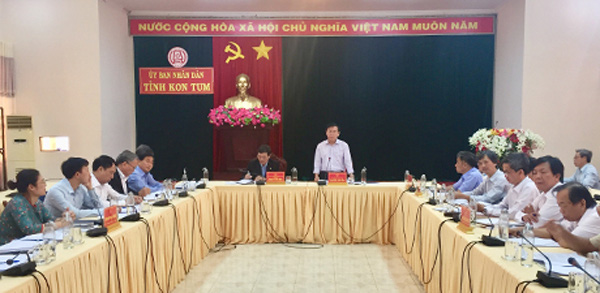 Một lãnh đạo UBND tỉnh Kon Tum và 3 cán bộ cách ly 14 ngày