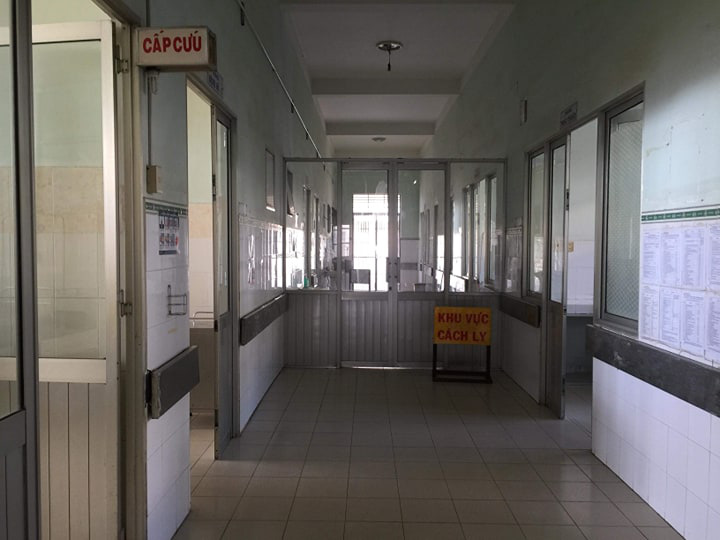 Ph&aacute;t hiện ca bệnh Covid-19 thứ 34: B&igrave;nh Thuận họp khẩn trong đ&ecirc;m - Ảnh 3.