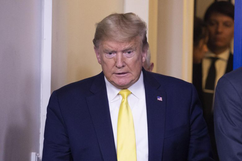 Covid-19: Tổng thống Trump cấp bách bàn giải cứu kinh tế sau ngày tồi tệ khủng khiếp