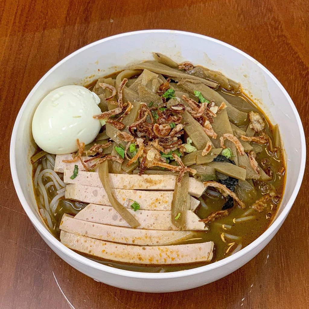 B&uacute;n cua thối v&agrave; những m&oacute;n phải thử khi tới phố n&uacute;i Pleiku - Ảnh 5.