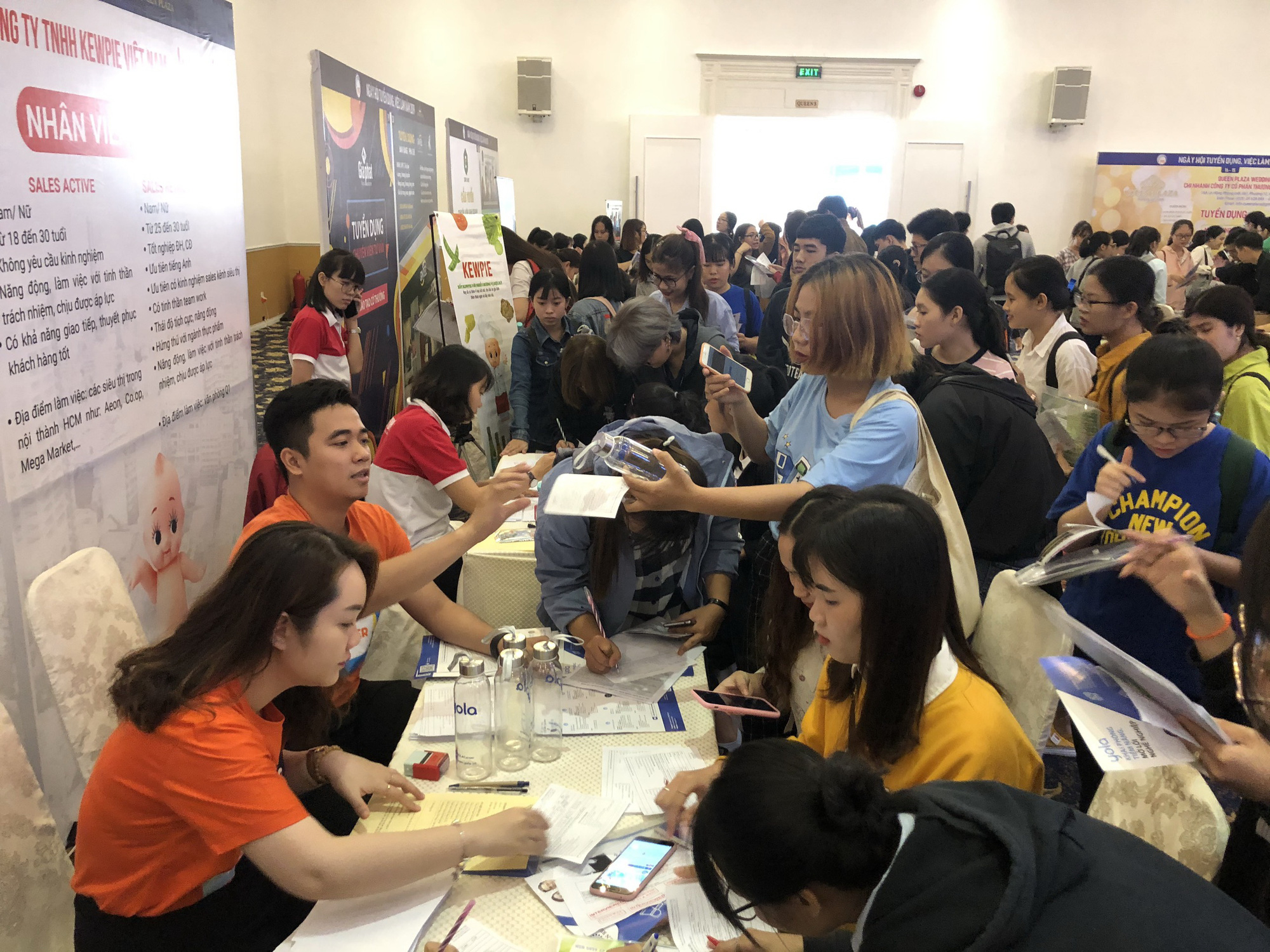 Mỗi năm TP HCM cần khoảng 300.000 lao động