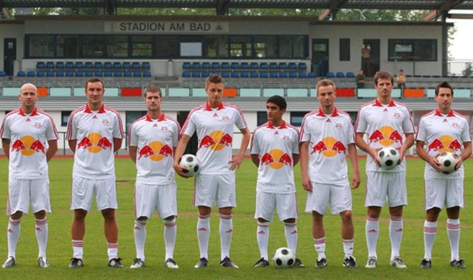 RB Leipzig: Ch&uacute; b&ograve; đỏ Bundesliga khuynh đảo Champions League - Ảnh 5.