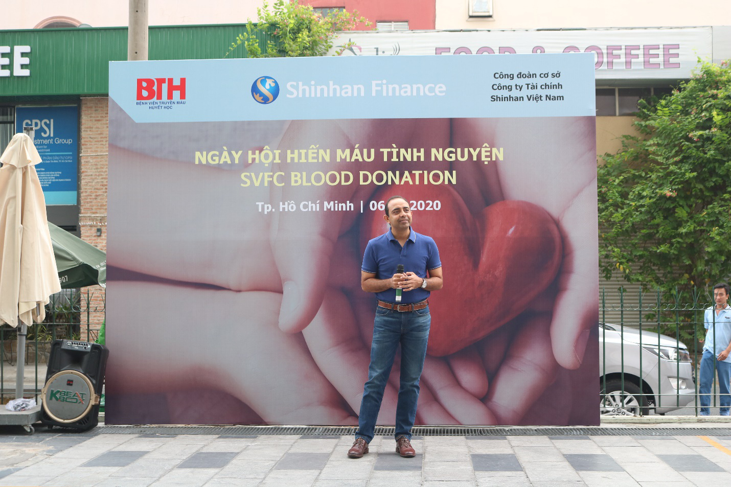 Nhân viên Shinhan Finance hiến máu giữa bối cảnh máu khan hiếm tại TP HCM