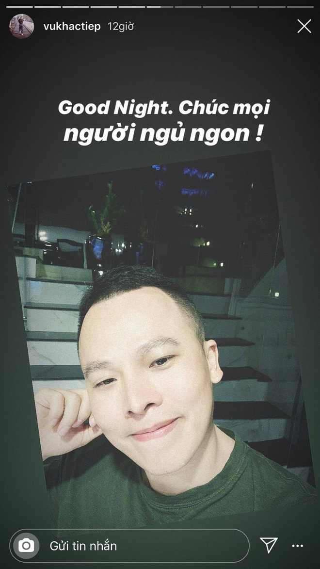 Vừa được về từ khu c&aacute;ch ly, Vũ Khắc Tiệp tưng bừng khoe cuộc sống sau c&aacute;ch ly - Ảnh 1.