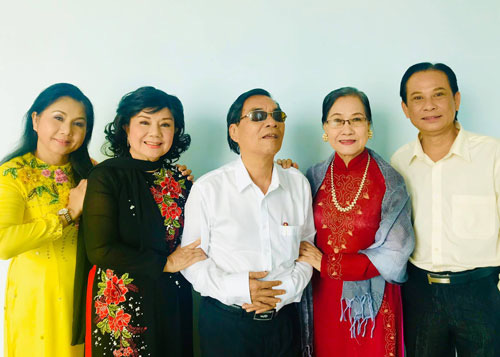 Danh cầm cần sân chơi để tỏa sáng!