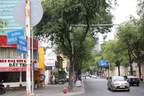 Kh&oacute; tho&aacute;t với camera - Ảnh 1.