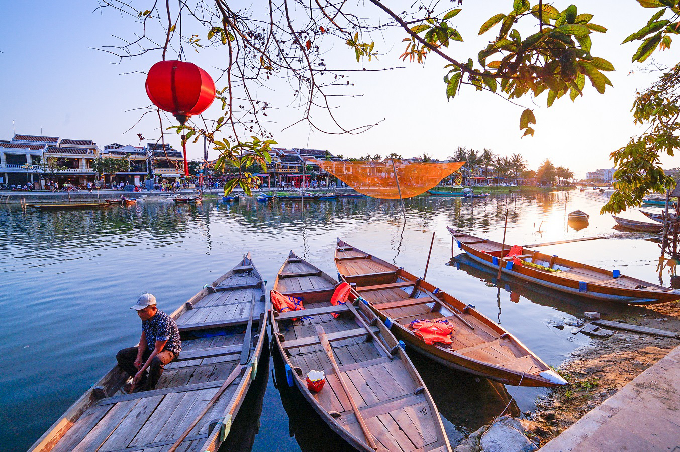 Hội An đã cách ly 21 khách liên quan bệnh nhân Covid-19 thứ 46