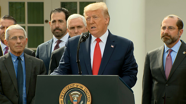 Tổng thống Trump tuyên bố tình trạng khẩn cấp toàn quốc