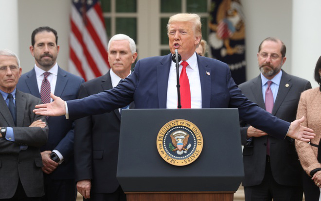 Covid-19: Chậm trễ xét nghiệm ở Mỹ không phải lỗi ông Trump - Ảnh 1.