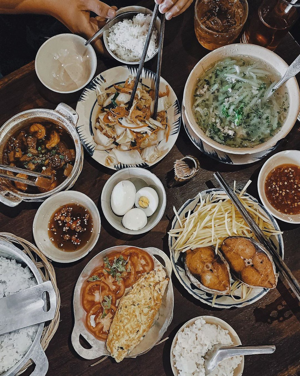 Những qu&aacute;n cơm ngon như nh&agrave; l&agrave;m ở TP HCM - Ảnh 2.