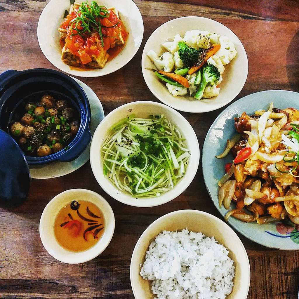 Những qu&aacute;n cơm ngon như nh&agrave; l&agrave;m ở TP HCM - Ảnh 6.