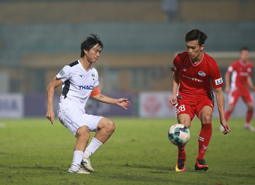 Vòng 2-V-League: Tuấn Anh trở lại ấn tượng