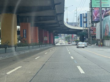 Covid-19: Th&agrave;nh phố ma ở Philippines - Ảnh 2.