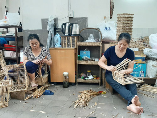 Đối thoại để hiểu nhau hơn