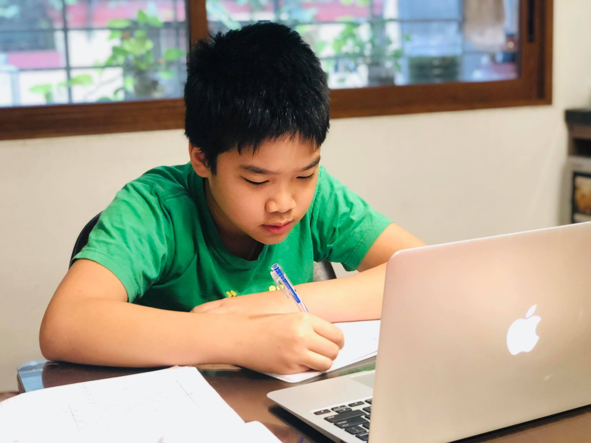 Dạy học trực tuyến lúc dịch Covid-19, các trường có được thu tiền?