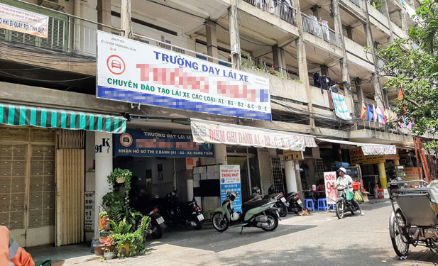 "Ðiểm danh" học lý thuyết lái ôtô là ngược xu thế?