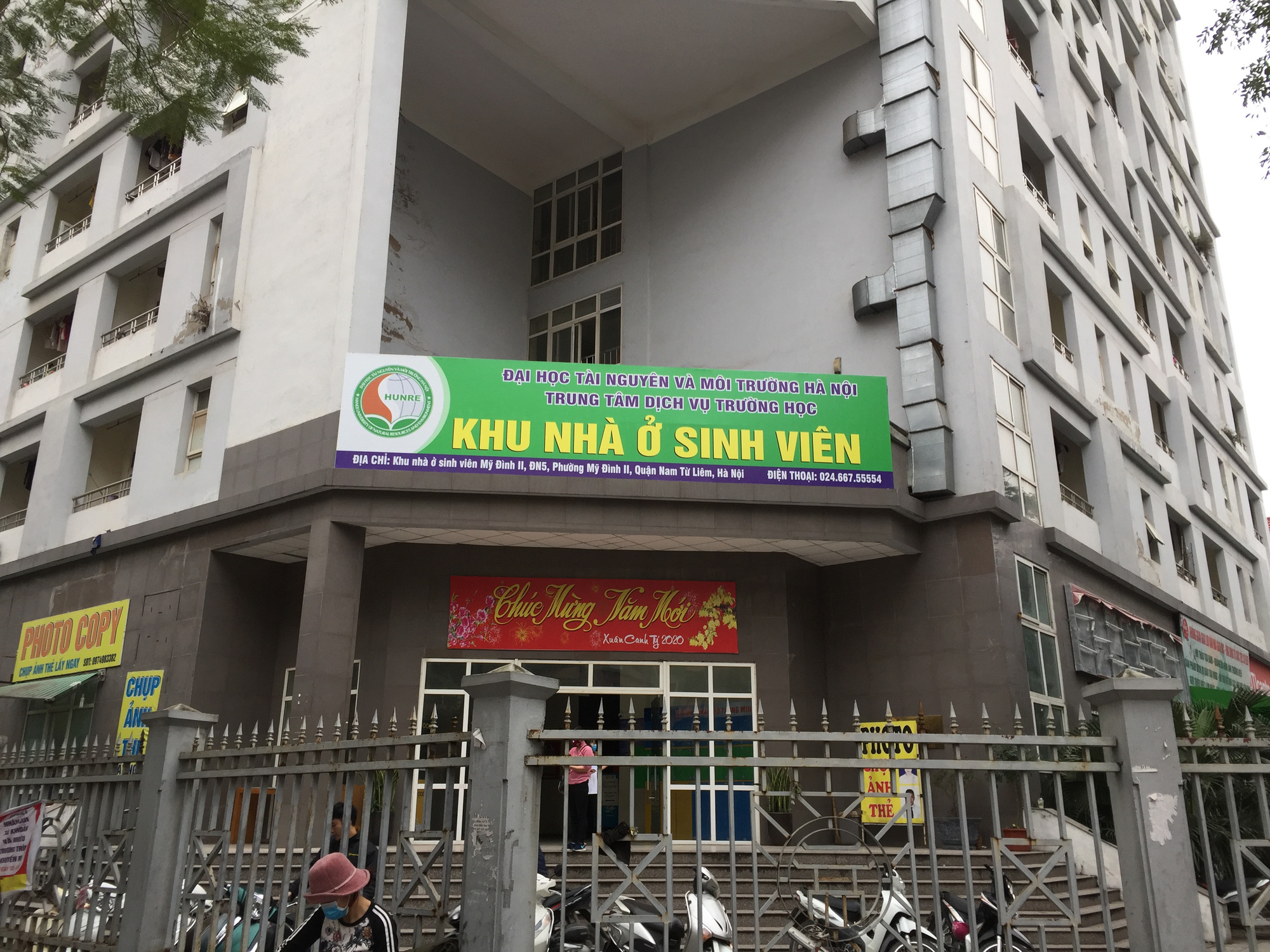 CLIP: Sinh viên nhường chỗ ở làm khu cách ly tập trung cho 4.800 người về từ vùng dịch - Ảnh 5.