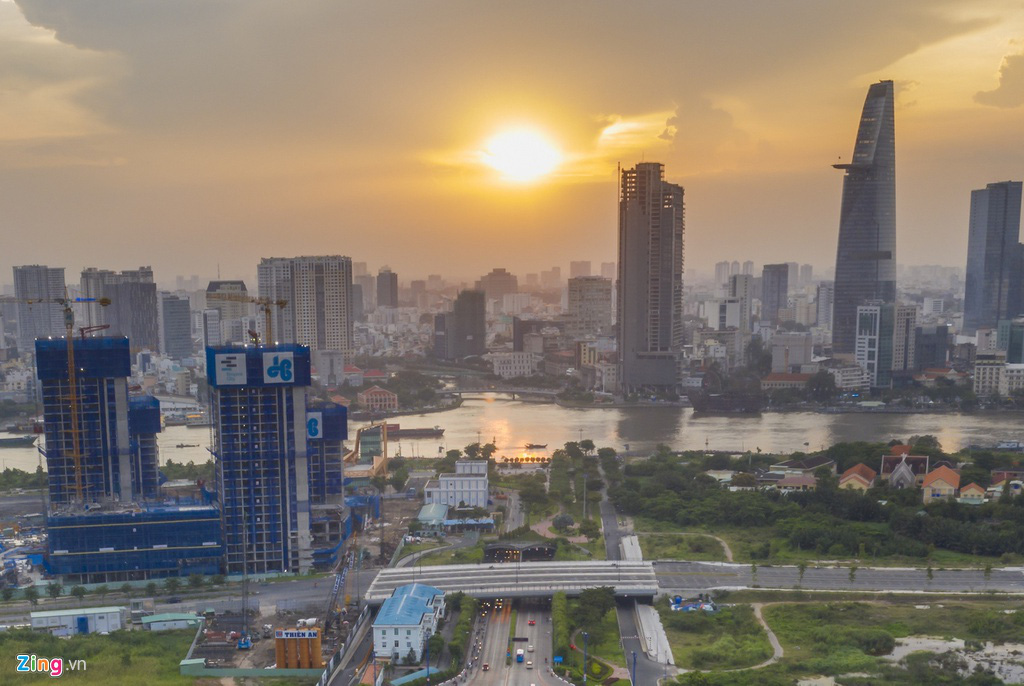 Có nên giãn nợ, giảm lãi cho người mua nhà, xe trả góp? - Ảnh 2.