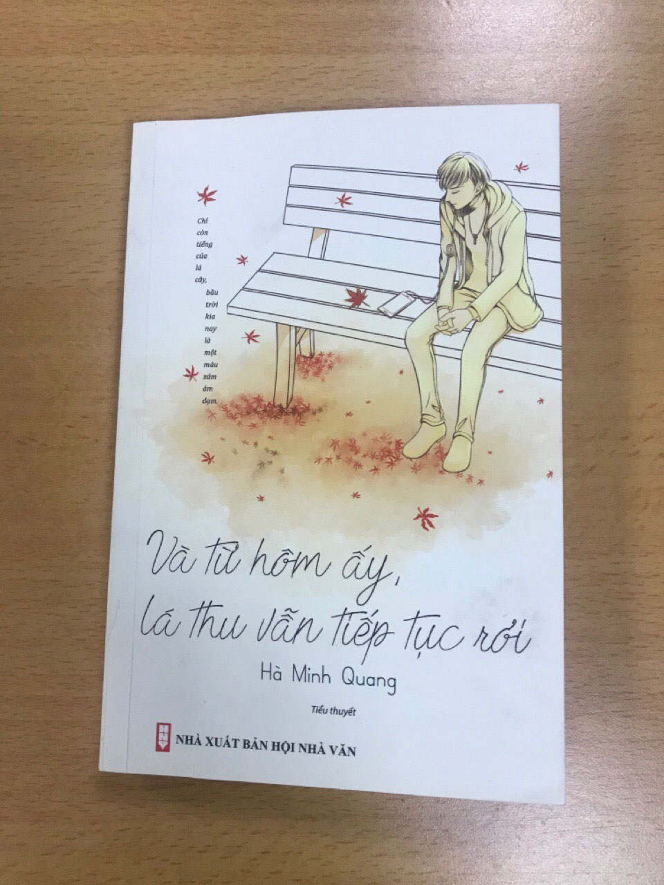 L&aacute; thu rơi tr&ecirc;n chuyện t&igrave;nh Tokyo - Ảnh 1.