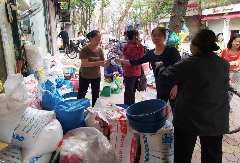 Bộ trưởng Trần Tuấn Anh: Hàng hoá thiết yếu đáp ứng đủ nếu phải cách ly cả thành phố