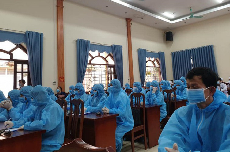 Bộ Y tế huy động toàn bộ ngành y tham gia phòng chống Covid-19 - Ảnh 1.