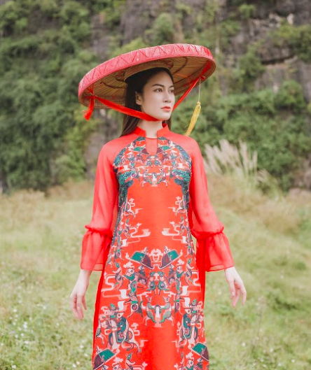 Hoa hậu áo dài Tuyết Nga bất ngờ phát hành MV giữa tâm dịch Corona - Ảnh 1.