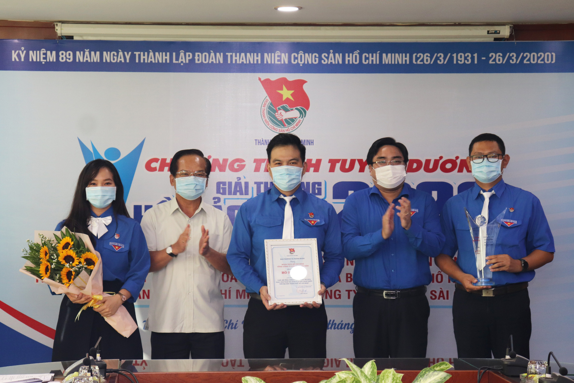 Tuy&ecirc;n dương tập thể Đo&agrave;n thanh ni&ecirc;n Sawaco đạt Giải thưởng Hồ Hảo Hớn năm 2020 - Ảnh 1.