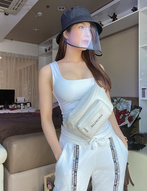Sao Việt ph&ograve;ng hộ m&ugrave;a C&ocirc; Vy - Ảnh 8.