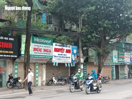 Bệnh viện Bạch Mai nói gì về thông tin phong tỏa, dừng khám theo yêu cầu? - Ảnh 15.