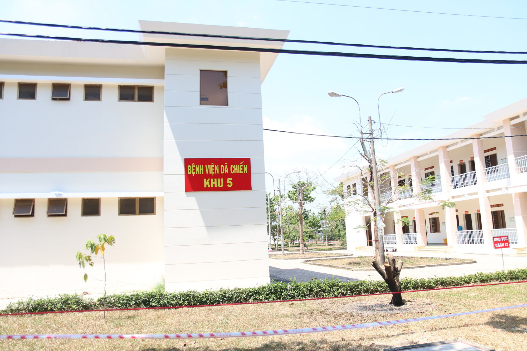 TP HCM: 4 trường hợp nghi mắc Covid-19