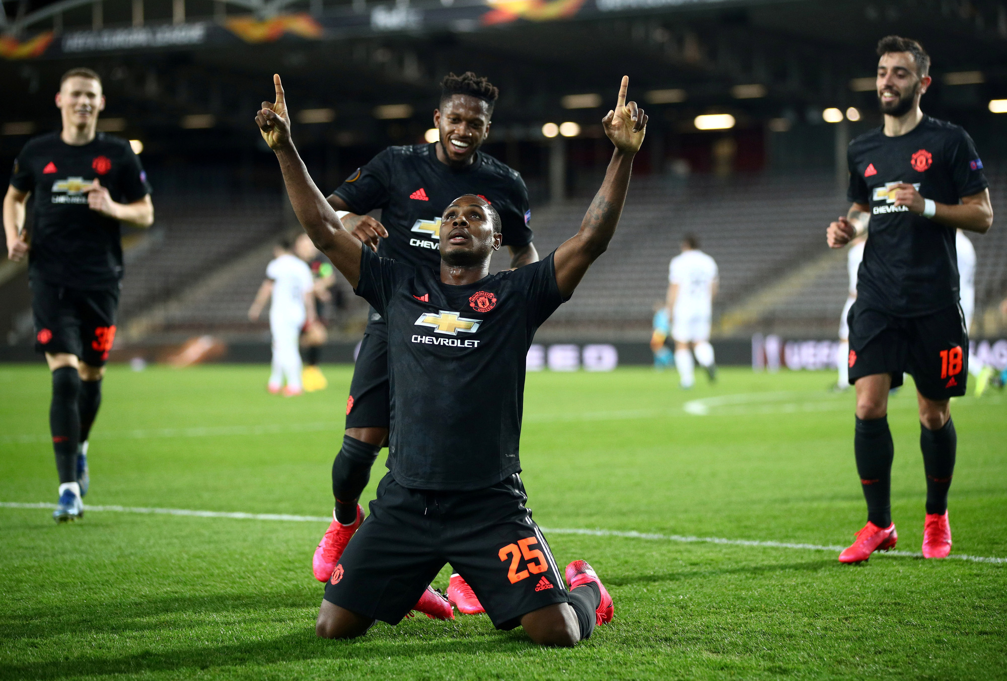 Man United sẽ chi 15 triệu bảng mua đứt chân sút Nigeria
