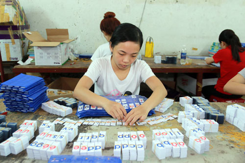 ĐỔ XÔ ĐĂNG KÝ...THẤT NGHIỆP: Sửa luật để ngăn ngừa trục lợi
