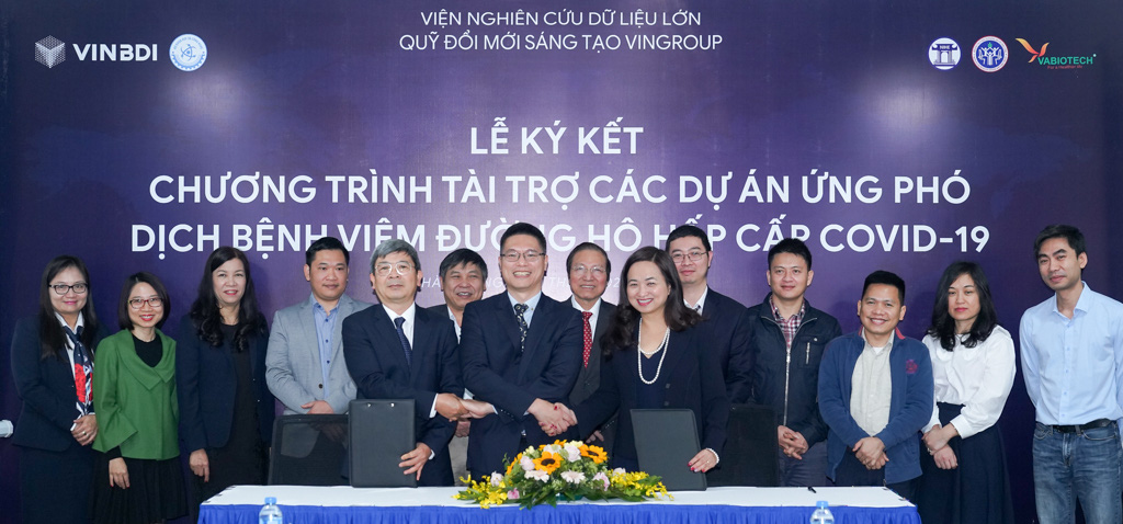 Vingroup tài trợ 20 tỉ đồng cho các nghiên cứu chống virus Corona