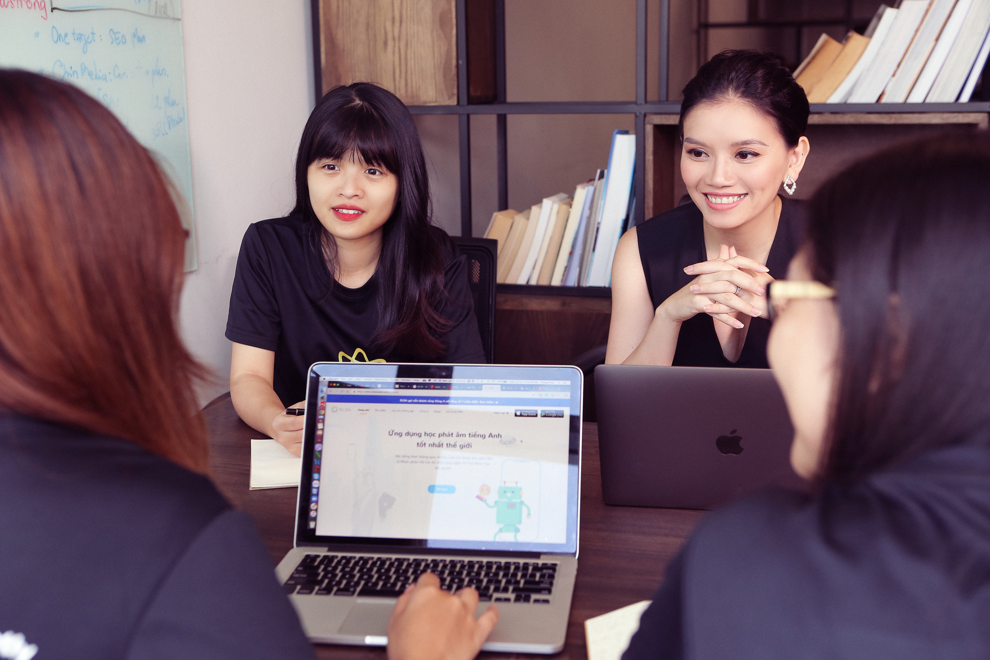 ELSA miễn phí ứng dụng học tiếng Anh tại nhà cho mọi người