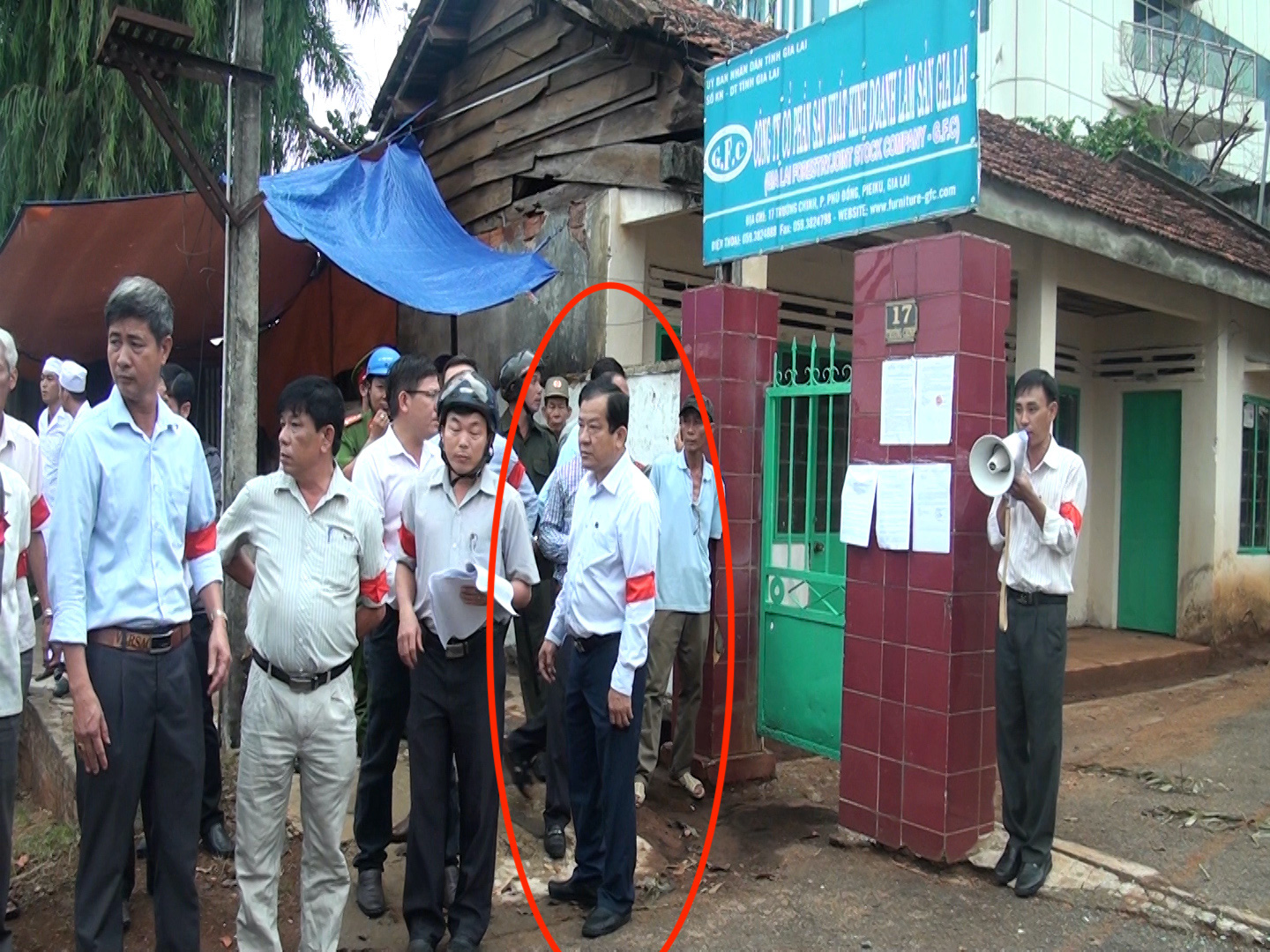 Đang bị điều tra vụ phá nát quy hoạch, Phó chủ tịch Pleiku được điều làm PGĐ Sở Xây dựng